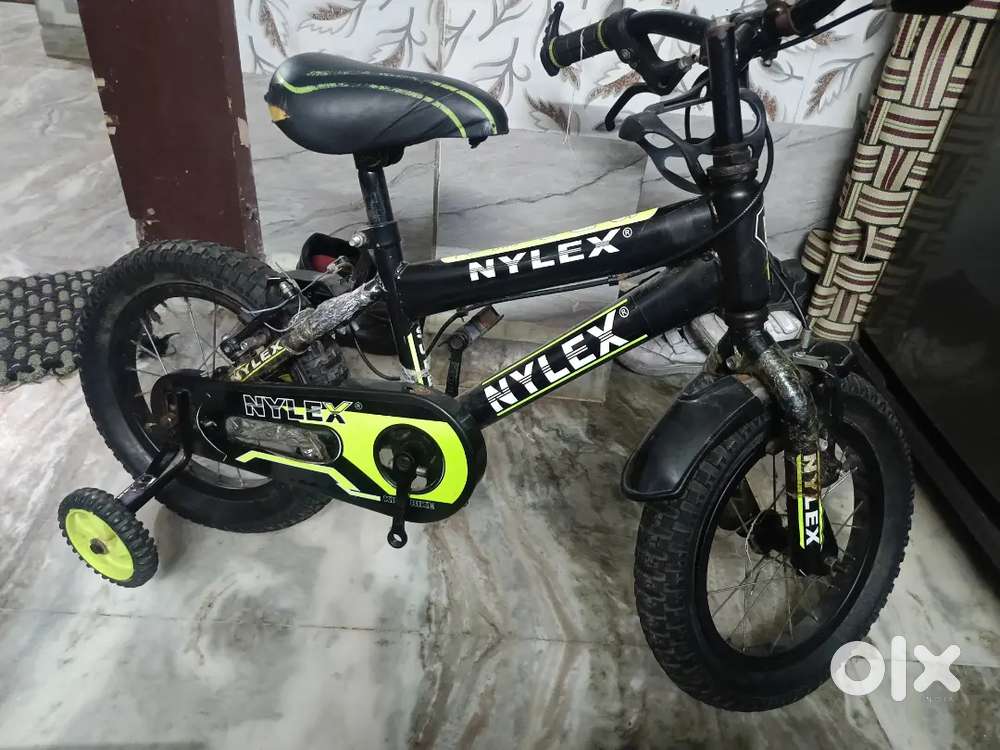 New brand cycle no use any stand by at home after purchase