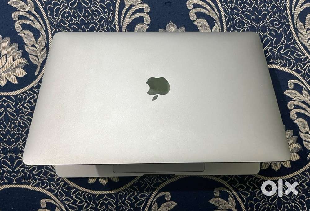 MacBook Pro Touchbar A1989