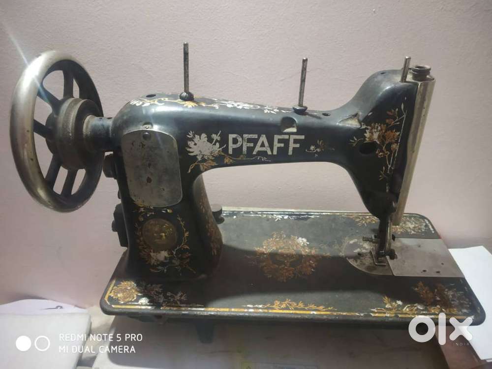 PFAFF antique Sewing machine