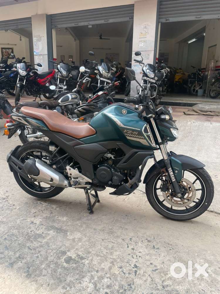 Yamaha fz-s modal 2021 km 20000