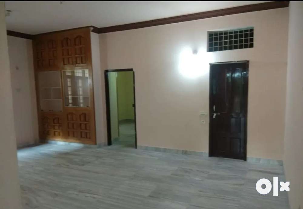 TO LET AVAILABLE FOR OFFICE USE (FIRST FLOOR): BALASAMUDRAM-HANAMKONDA
