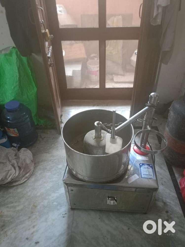 Comercial wet batter grinder for idli dosa