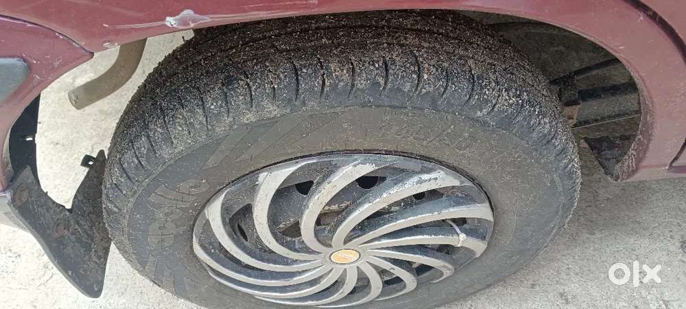 Very good condition 2 front power windows 4 new tyres