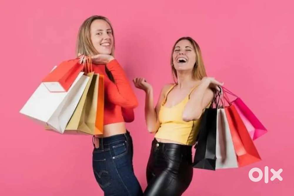 शॉपिंग मॉल के लिए सीधी भर्ती Booy & girl