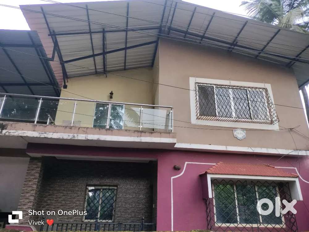 Rent 2BHK  furniture flat available ac washing machine water 24*7