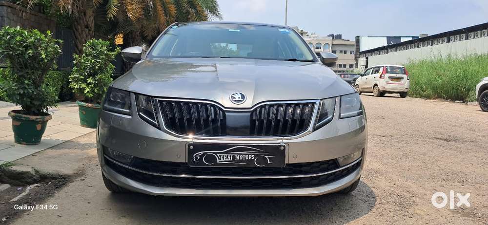 Skoda Octavia 1.8 TSI AT L K, 2019, Petrol