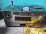 Urgent sell pizza gas oven big size. Only 3 months old.