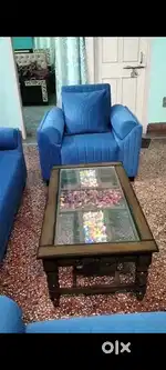 Selling a centre table