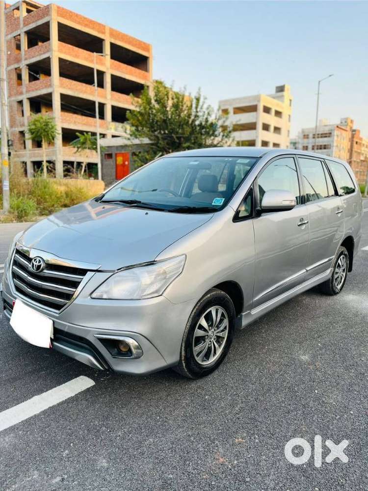 Toyota Innova [2013-2016] 2.5 V Diesel 7 STR, 2016, Diesel