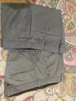 36 size 2 formal Pants. Not even a single time used.Rate 500+500 hai.