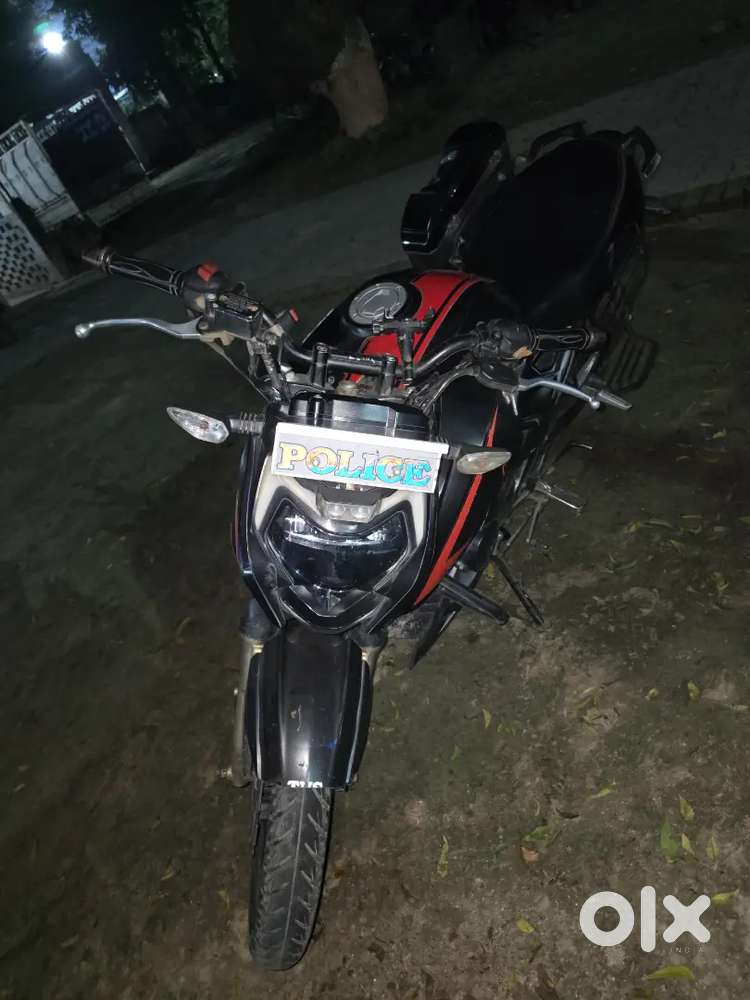 TVS Apache 160 4V