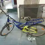 Hero MIG double jumper cycle in blue colour.