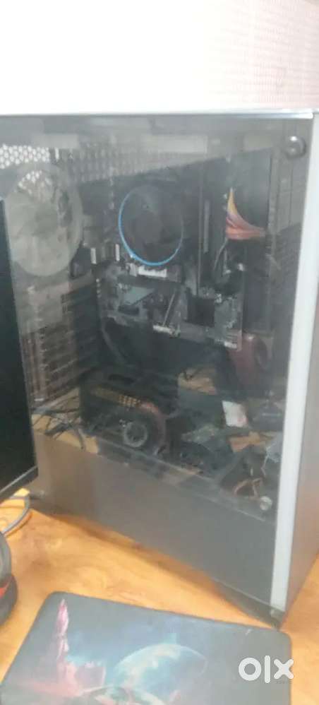 I5 12400 pc 500gb hdd. 8gb ram. 3 fan