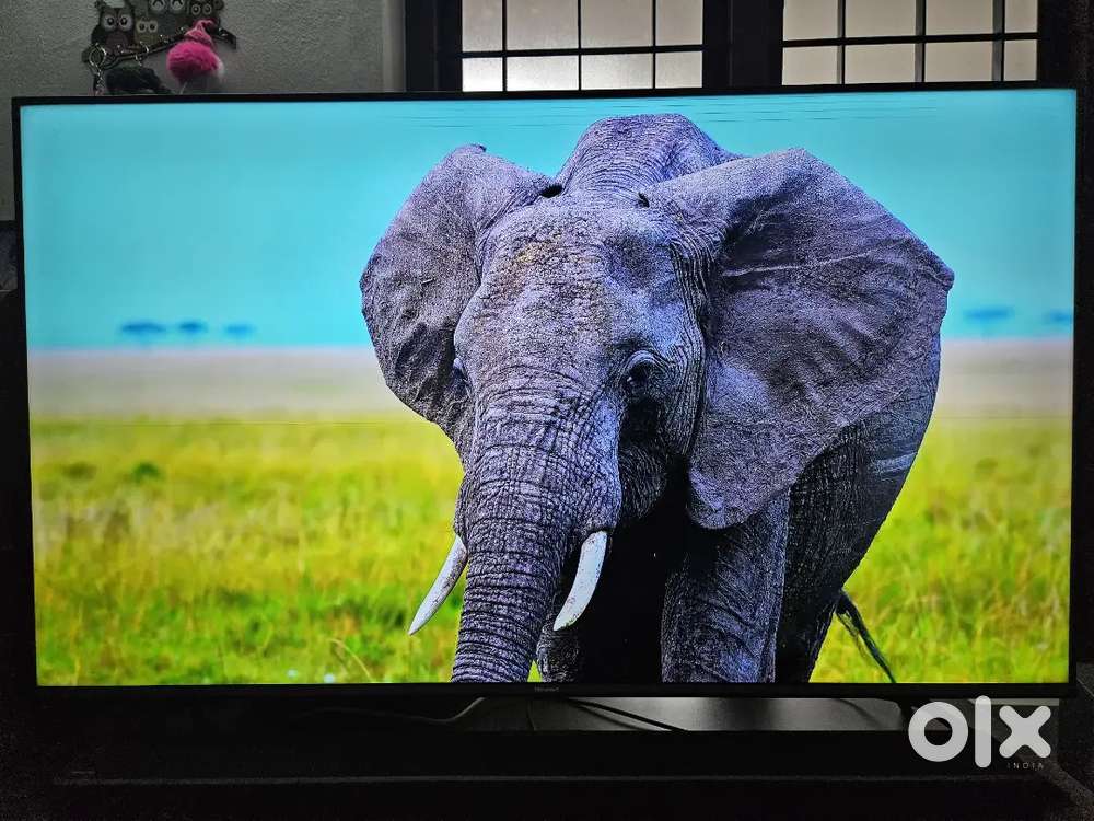 55-inch Smart QLED LED TV - Hisense U6G