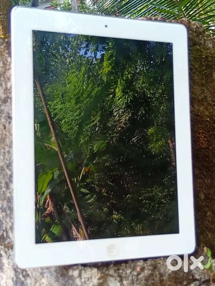 2 ipads only = 1500rs, messege me for more details