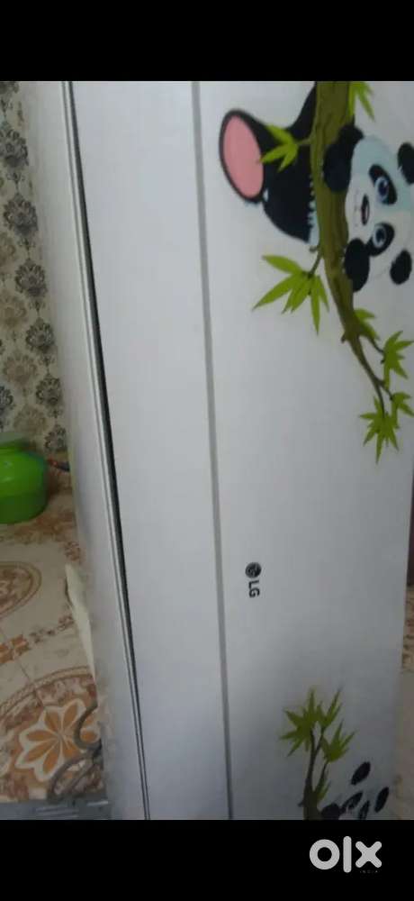 LG 1.5 Ton 3 Star DUAL Inverter Split AC