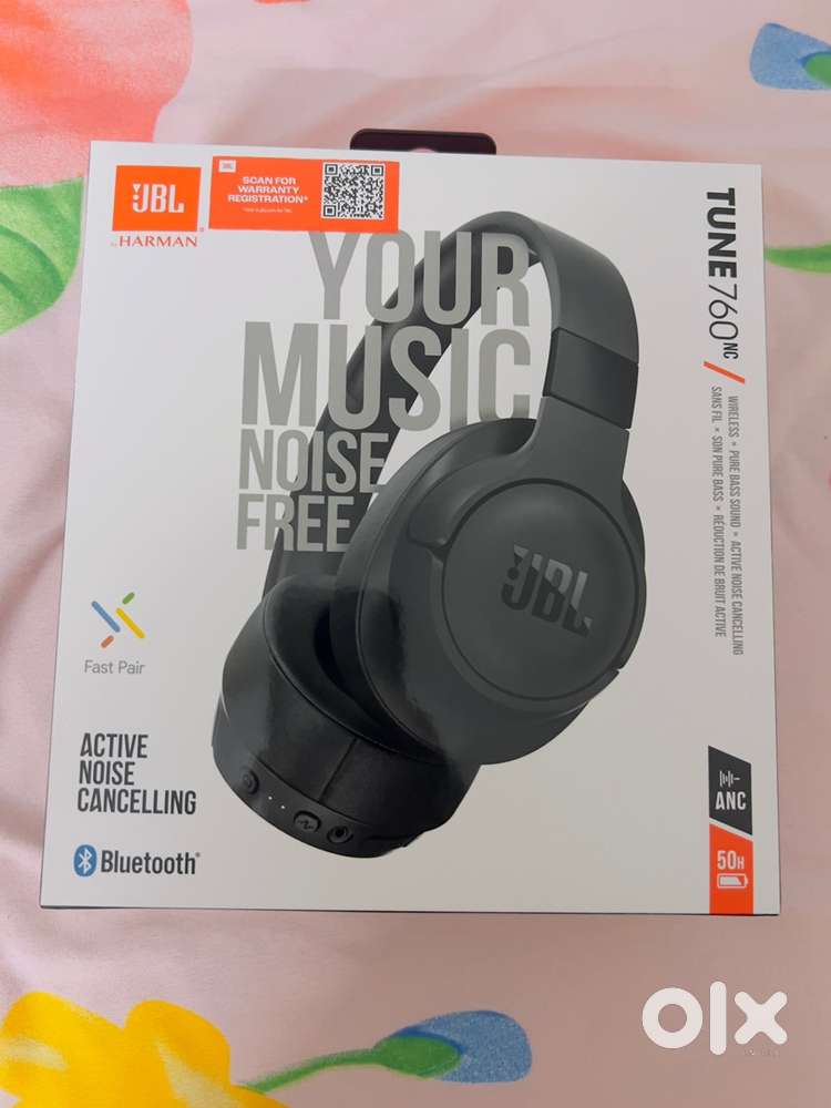 Jbl tune 750 NC noise cancellation headphones