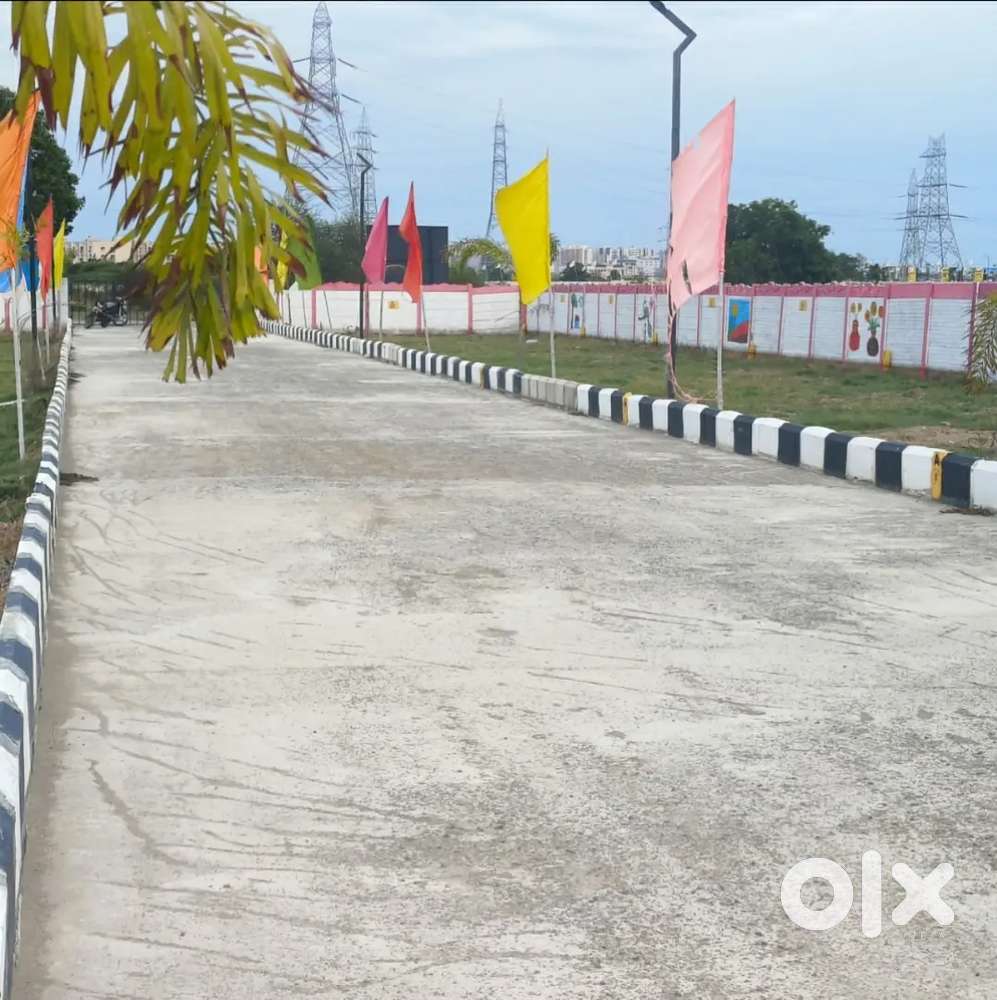 OMR @ THALAMBUR plot for sale