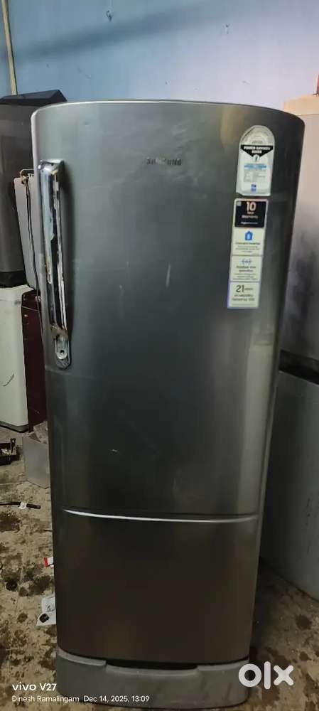 Brand new Samsung single door fridge good condition