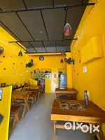 Love bites cafe