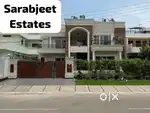 For sale 1 kanal ultra luxury duplex house b road facing park