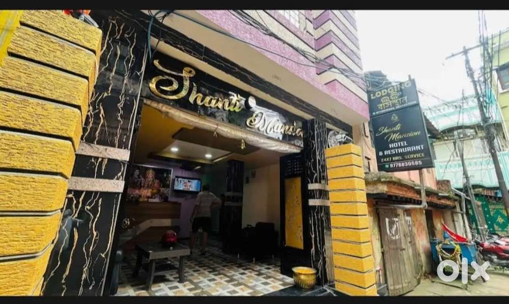 Fornd Reception giral.    Room sarvice.house keeping