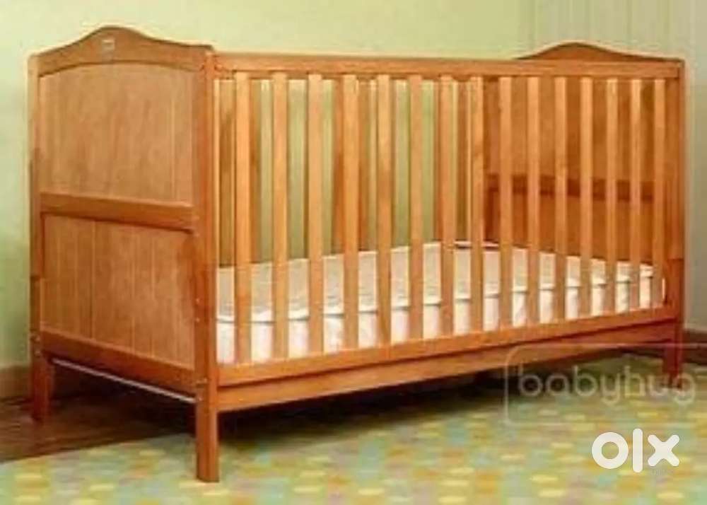 Baby cot with mattress