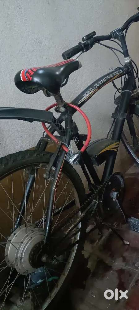 Thunder bolt battery cycle is really good and strong quality of the