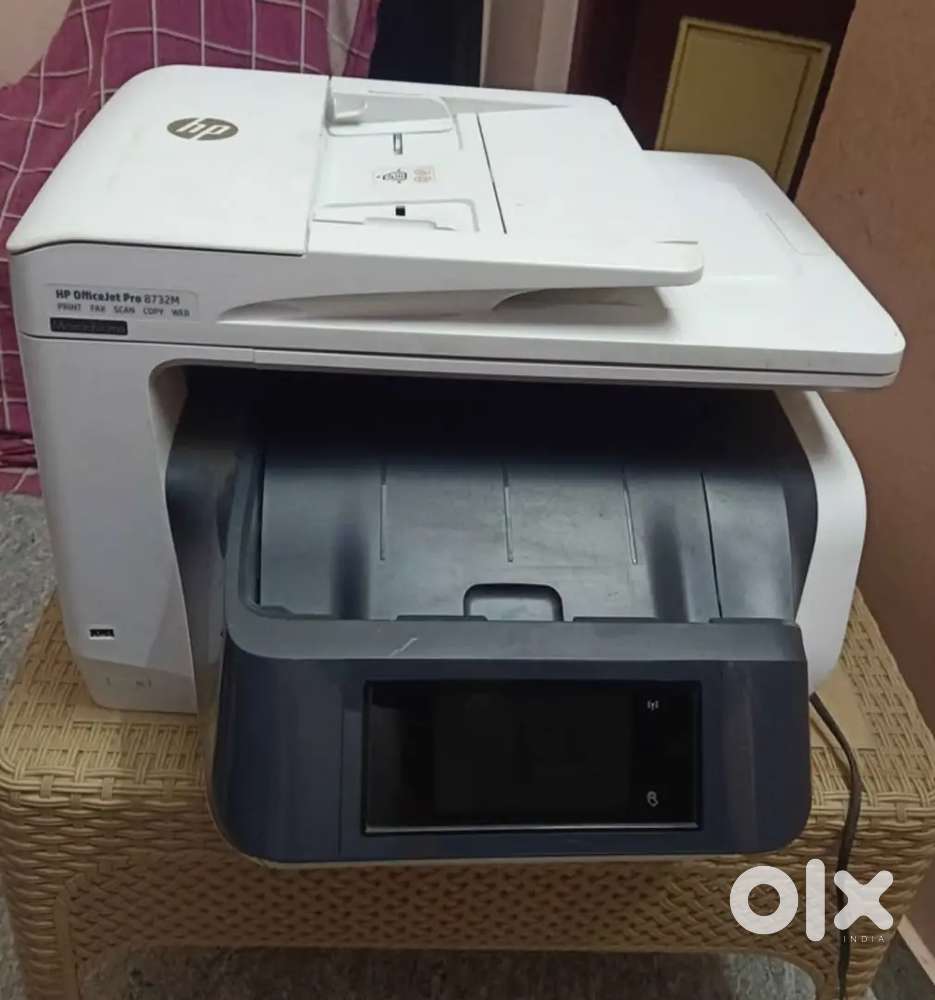 Hp officejet pro 8732M touch display all in one very good condition