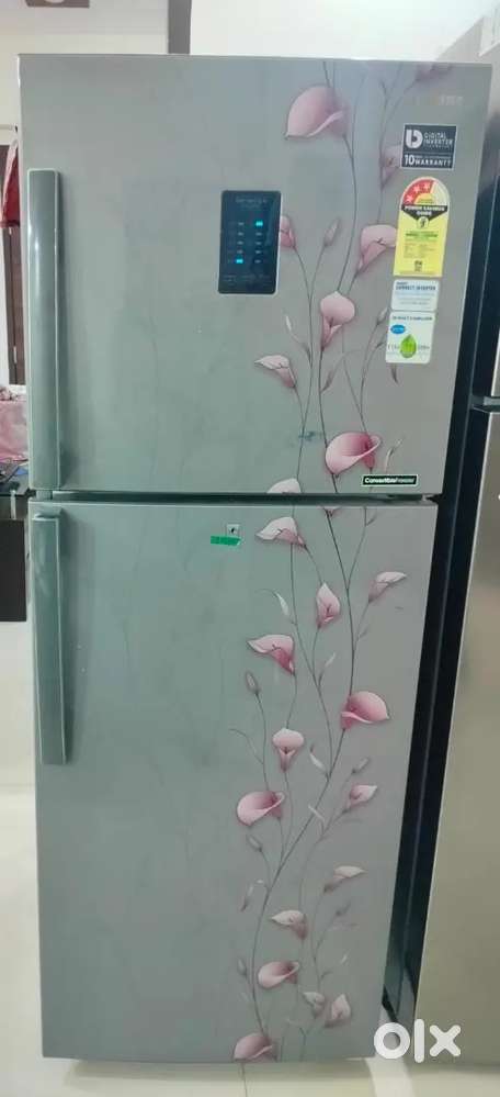 Refrigerator double door 318 L