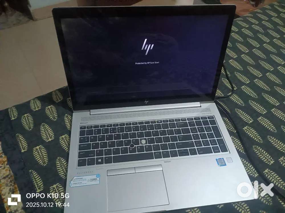 Hp laptop  core i5 windows 11