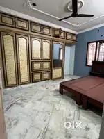 2bhk rent Main road
