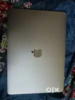 Macbook Air(Laptop)