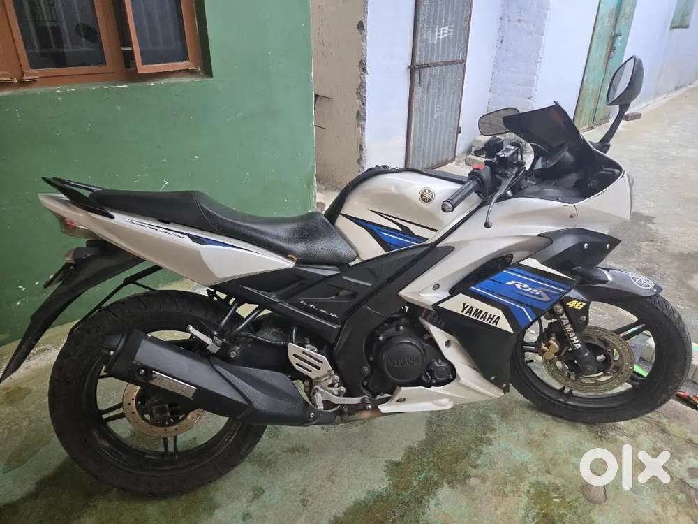 Yamaha R15 S LOW BUDGET
