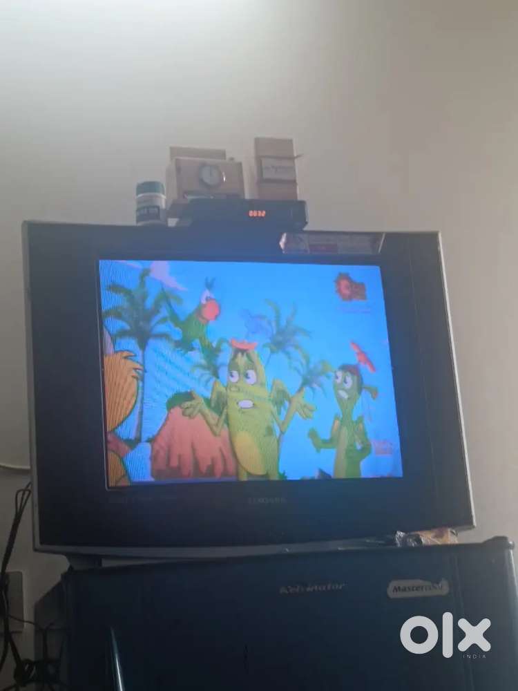 Samsung TV 4 star urgent sale