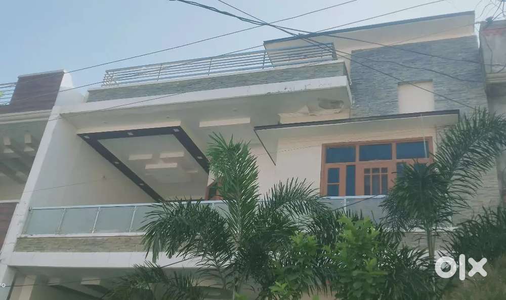 8.5 marla kothi sale in near Kahnuwan road Batala