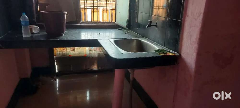 1room for studentwash room, kitchen, takhat,nearst.anthony school para