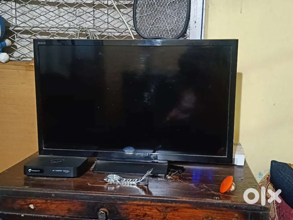 24 led tv.. Sony Bravia