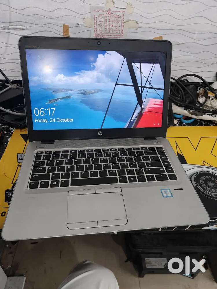 i7  6th gen, 8gbram 256gb ssd with original charger in good condition