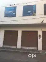 कोयला गली मैन रोड पर दुकान किराए के लिए देनी हे