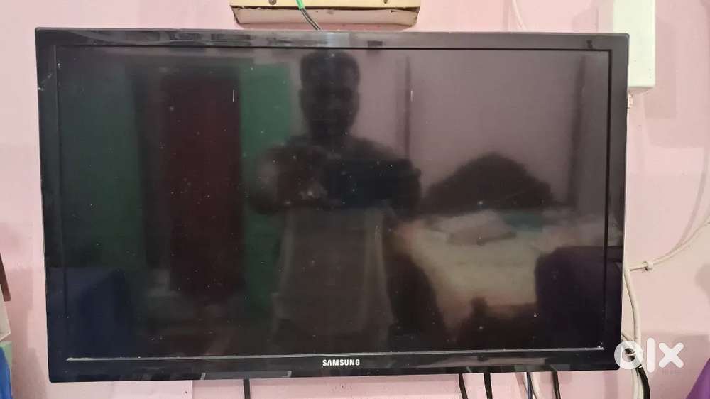 Samsung 22 inch LED TV