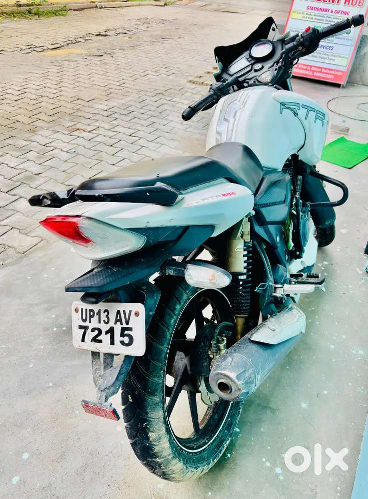 Tvs Apache Rtr 180 (2016)