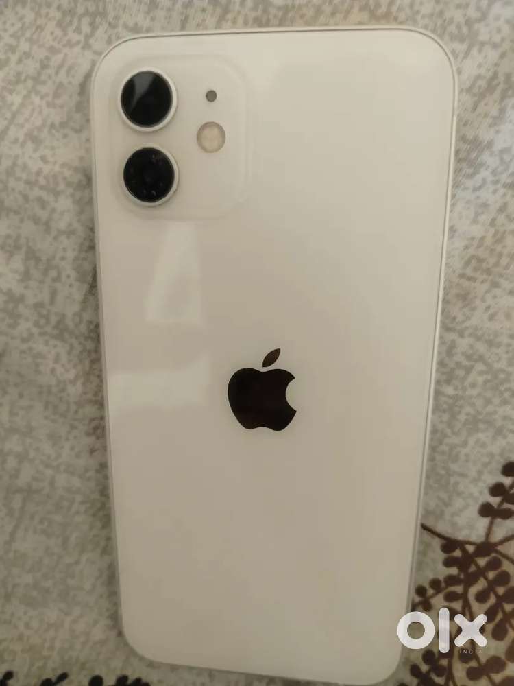i phone 12 6/128 gb hai all okay hai koe problem nahi face I'd work