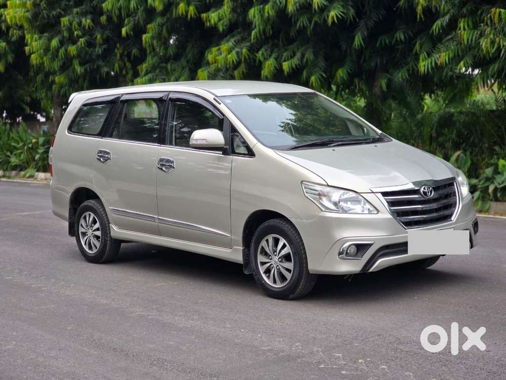 Toyota Innova 2015 1st owner