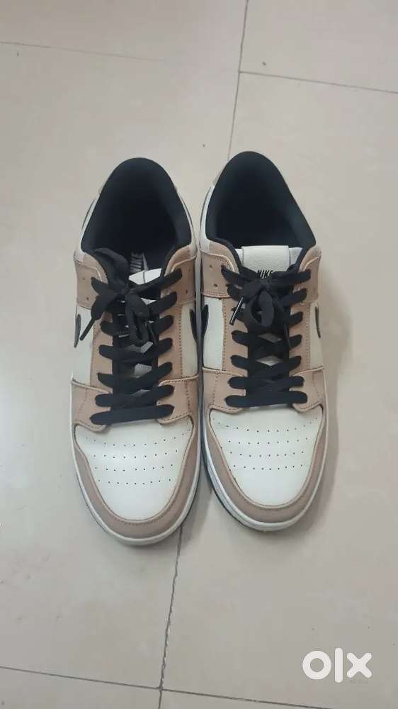 Shoes (UK-9)