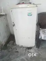 Fridge working h