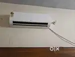 1 टन का LG का invertor AC मात्र एक साल पुराना बिल उपलब्ध है