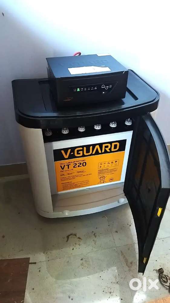 Used Ups Sine wave Inverter and Battery