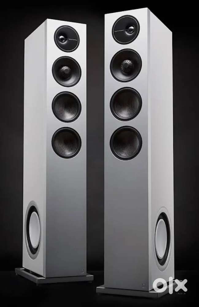 Definitive technology D15 Demand Series Modern High-Performance