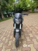Bajaj dominar 400